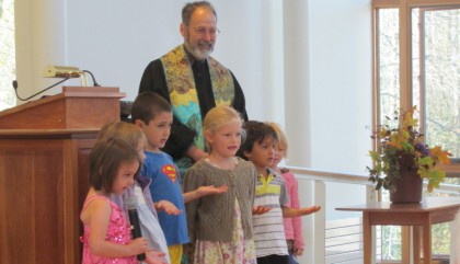 Rev. Barnaby Feder and CVUUS children